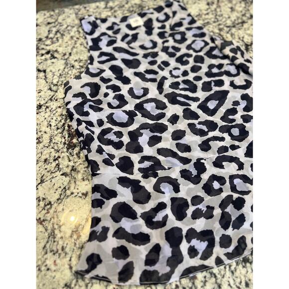 Cabi 5536 Feline top size M sleeveless - Picture 9 of 14